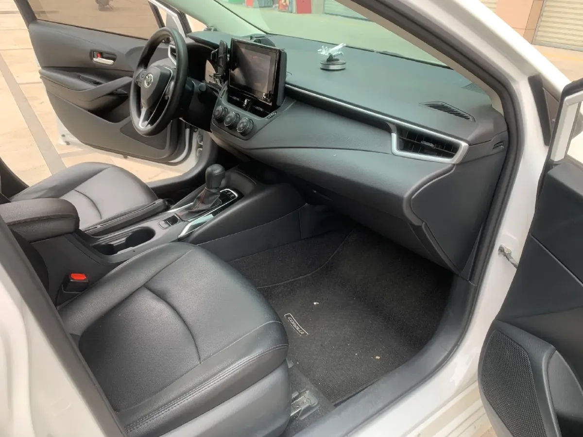 2022 Toyota Corolla 1.2T 116HP L4 CVT,autocango,china used car exporter,china ev exporter,chinese used car exporter,chinese used ev exporter