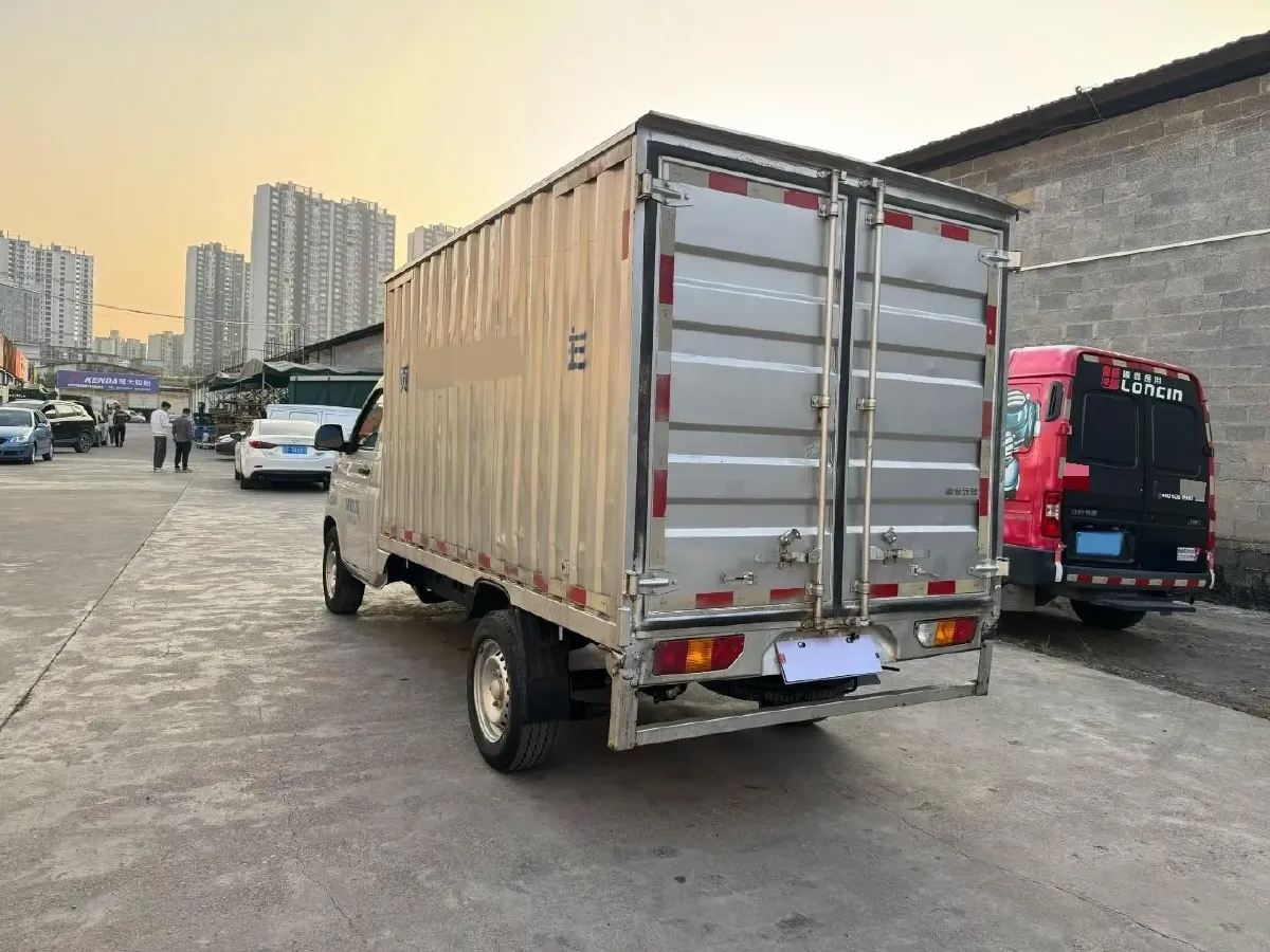2019 WuLing RongGuang New Truck 1.8L 133HP L4 5MT,autocango,china used car exporter,china ev exporter,chinese used car exporter,chinese used ev exporter