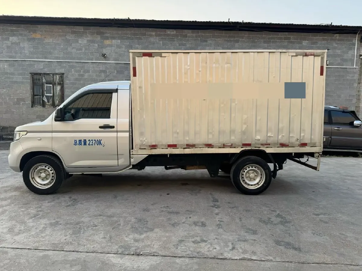 2019 WuLing RongGuang New Truck 1.8L 133HP L4 5MT,autocango,china used car exporter,china ev exporter,chinese used car exporter,chinese used ev exporter