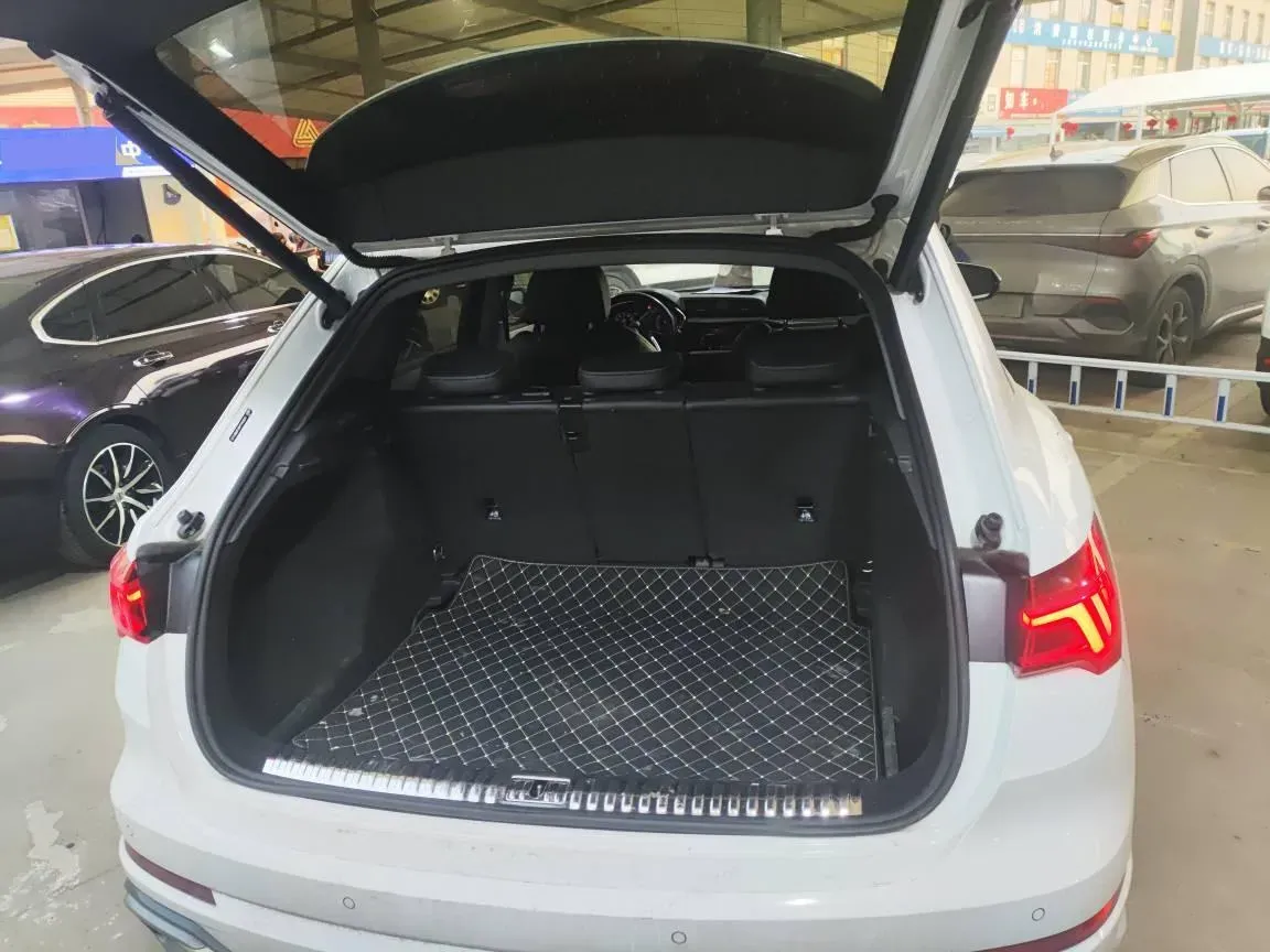 2024 Audi Q3 1.5T 160HP L4 7DCT,autocango,china used car exporter,china ev exporter,chinese used car exporter,chinese used ev exporter