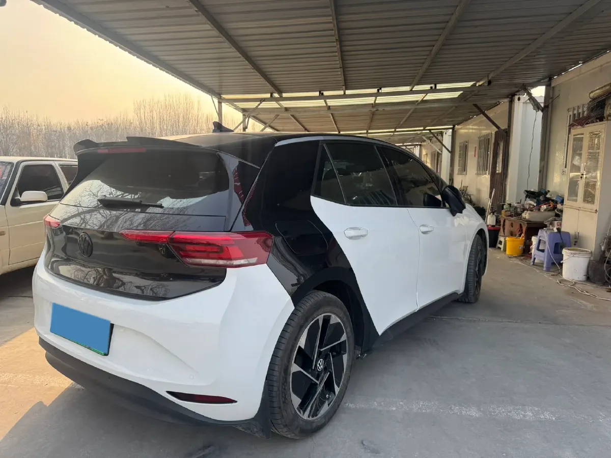 2025 Volkswagen ID.3 BEV 52.8KWH,autocango,china used car exporter,china ev exporter,chinese used car exporter,chinese used ev exporter