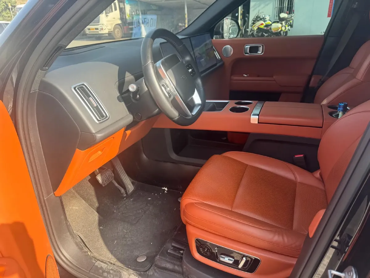 2022 Li L9 Range Extended 154HP REEV 42.6KWH,autocango,china used car exporter,china ev exporter,chinese used car exporter,chinese used ev exporter