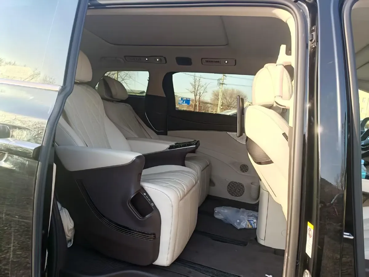 2025 Denza D9 1.5T 156HP L4 E-CVT PHEV 40KWH,autocango,china used car exporter,china ev exporter,chinese used car exporter,chinese used ev exporter