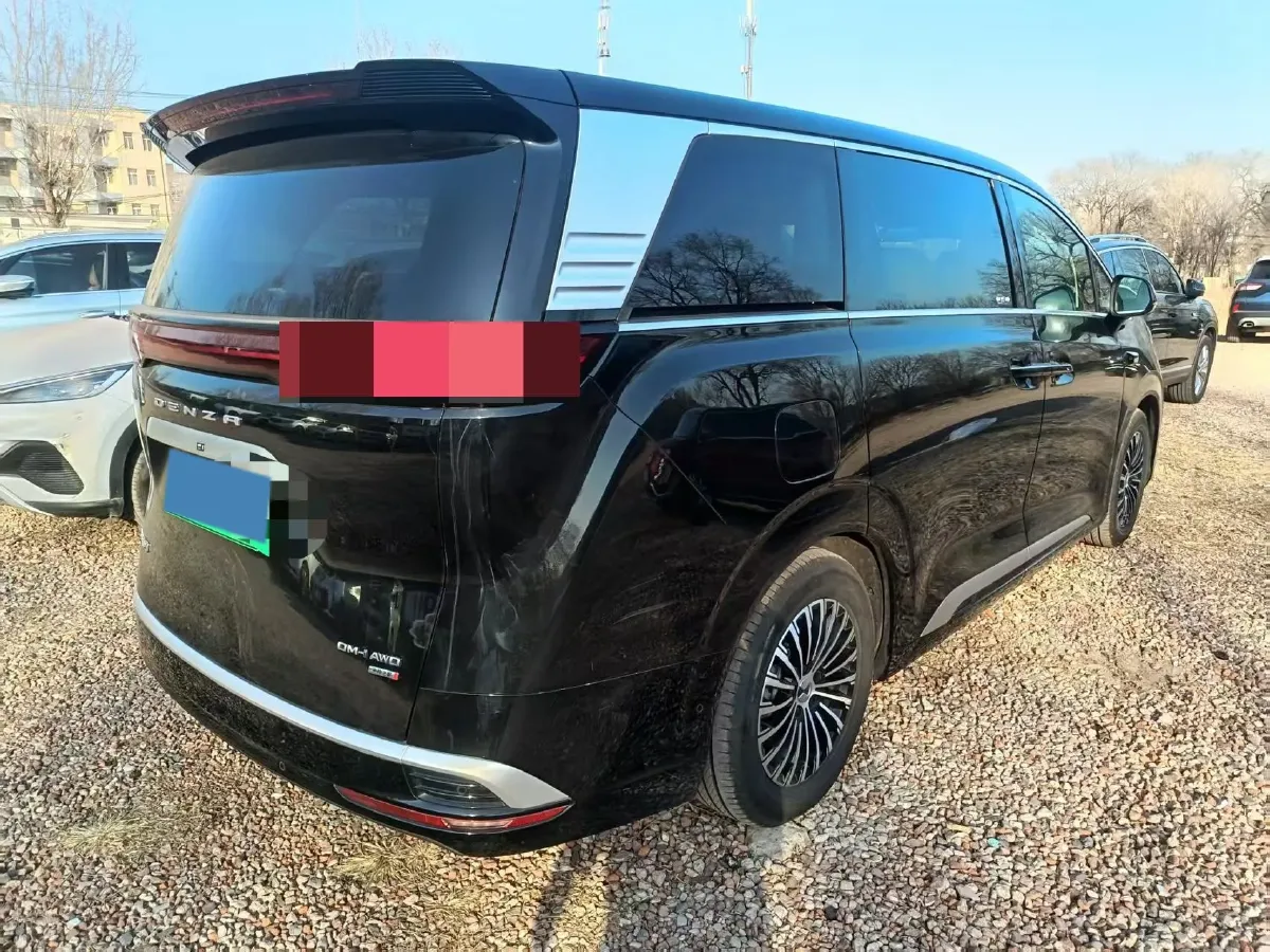 2025 Denza D9 1.5T 156HP L4 E-CVT PHEV 40KWH,autocango,china used car exporter,china ev exporter,chinese used car exporter,chinese used ev exporter