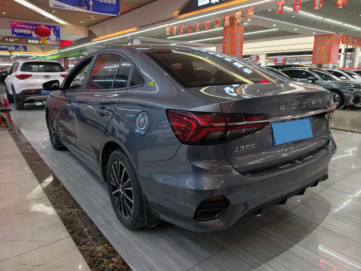 2021 Roewe i5 1.5L 120HP L4 CVT,autocango,china used car exporter,china ev exporter,chinese used car exporter,chinese used ev exporter