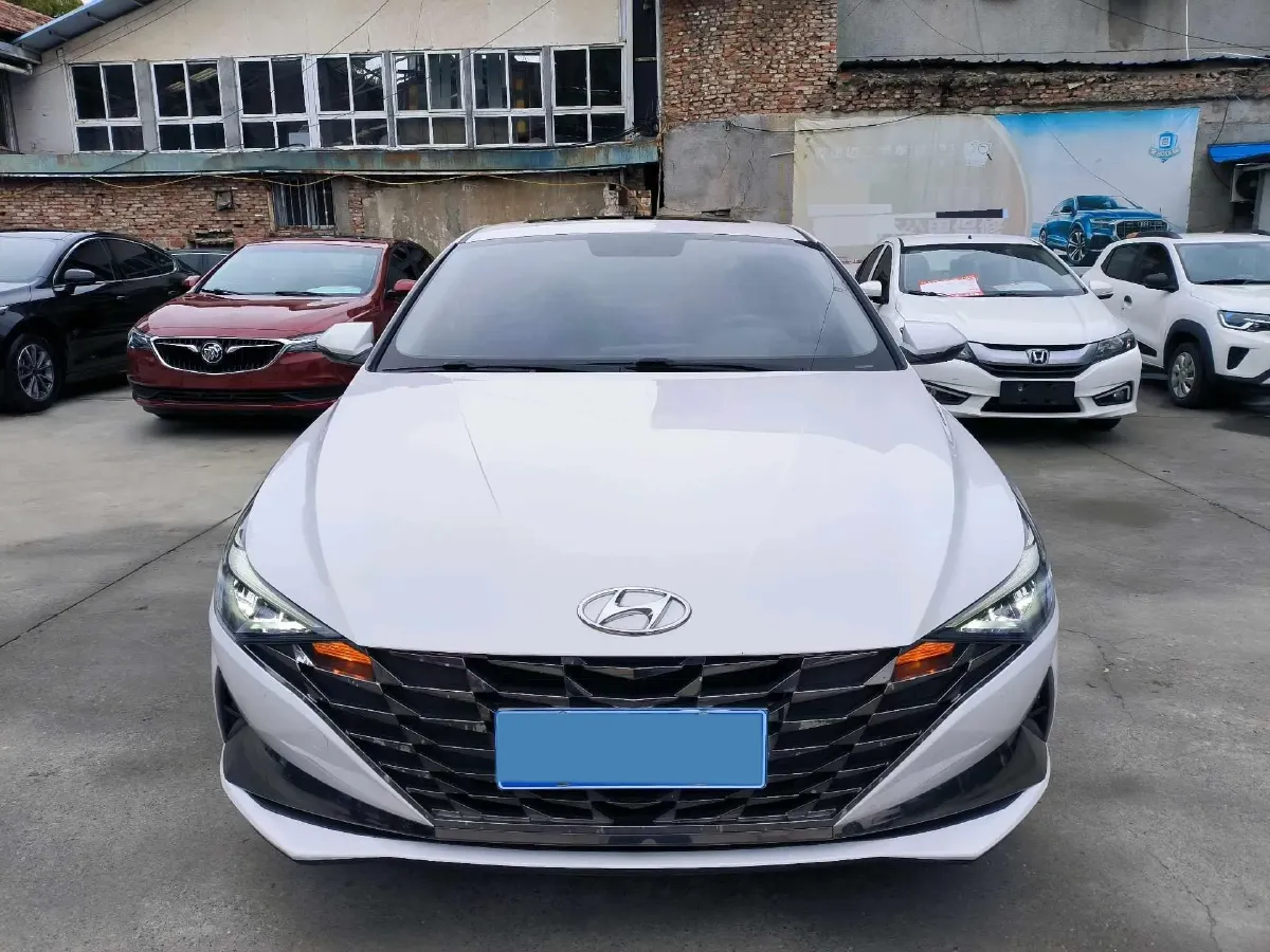 2022 Hyundai Elantra 1.5L 115HP L4 CVT,autocango,china used car exporter,china ev exporter,chinese used car exporter,chinese used ev exporter