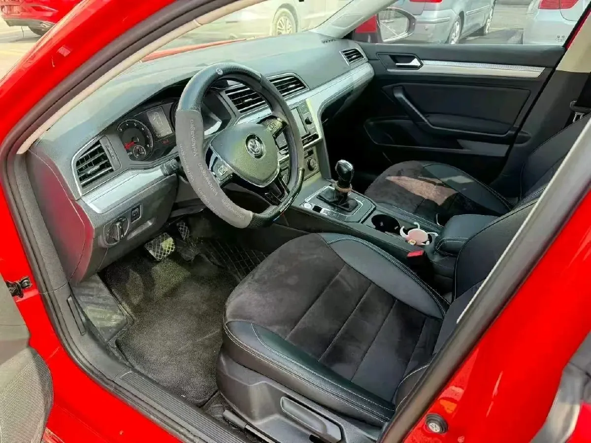 2019 Volkswagen Lamando 1.4T 131HP L4 7DCT,autocango,china used car exporter,china ev exporter,chinese used car exporter,chinese used ev exporter