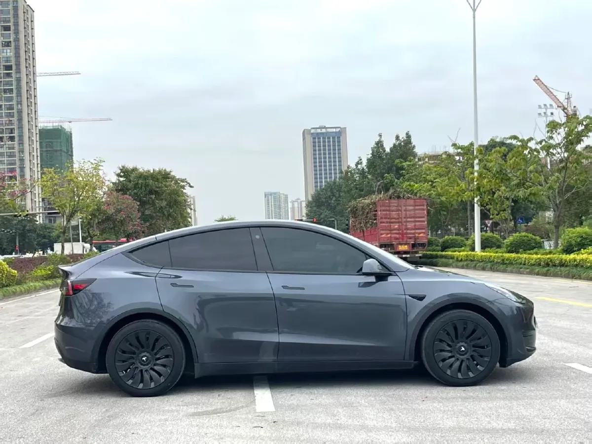 2022 Tesla Model Y BEV 60KWH,autocango,china used car exporter,china ev exporter,chinese used car exporter,chinese used ev exporter