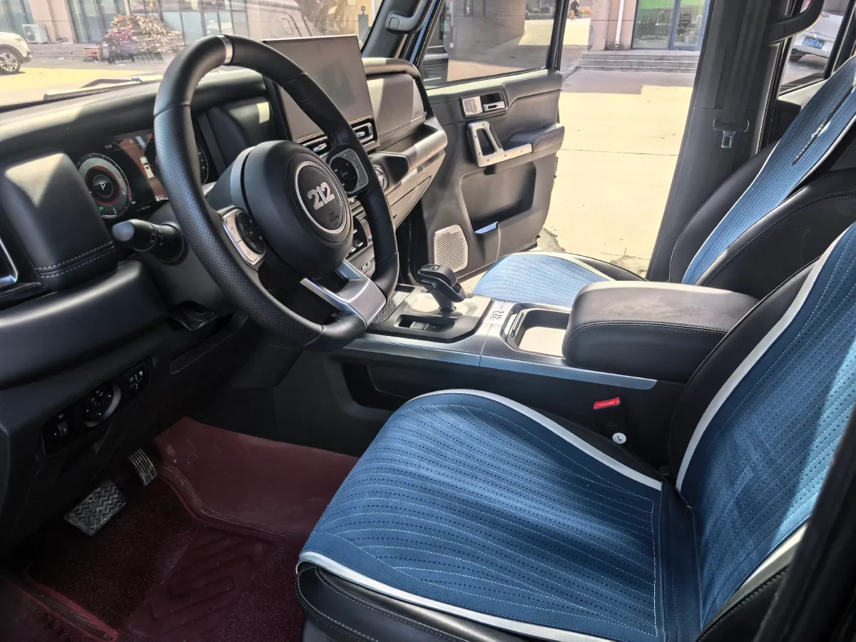 2024 212 212 T01 2.0T 252HP L4 8AT,autocango,china used car exporter,china ev exporter,chinese used car exporter,chinese used ev exporter