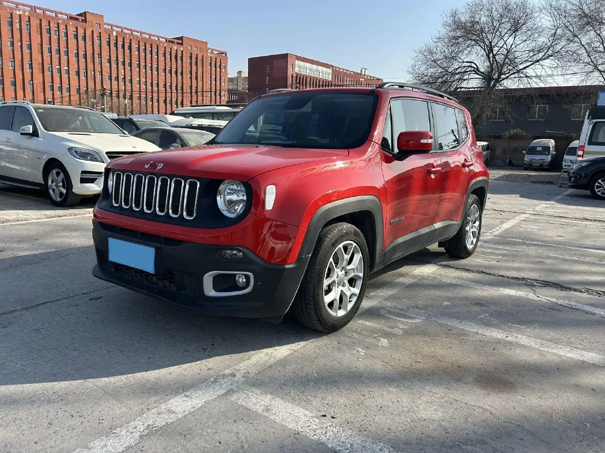 2017 Jeep Renegade 1.4T 150HP L4 7DCT,autocango,china used car exporter,china ev exporter,chinese used car exporter,chinese used ev exporter