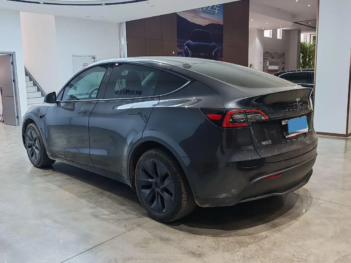 2024 Tesla Model Y BEV 78.4KWH,autocango,china used car exporter,china ev exporter,chinese used car exporter,chinese used ev exporter