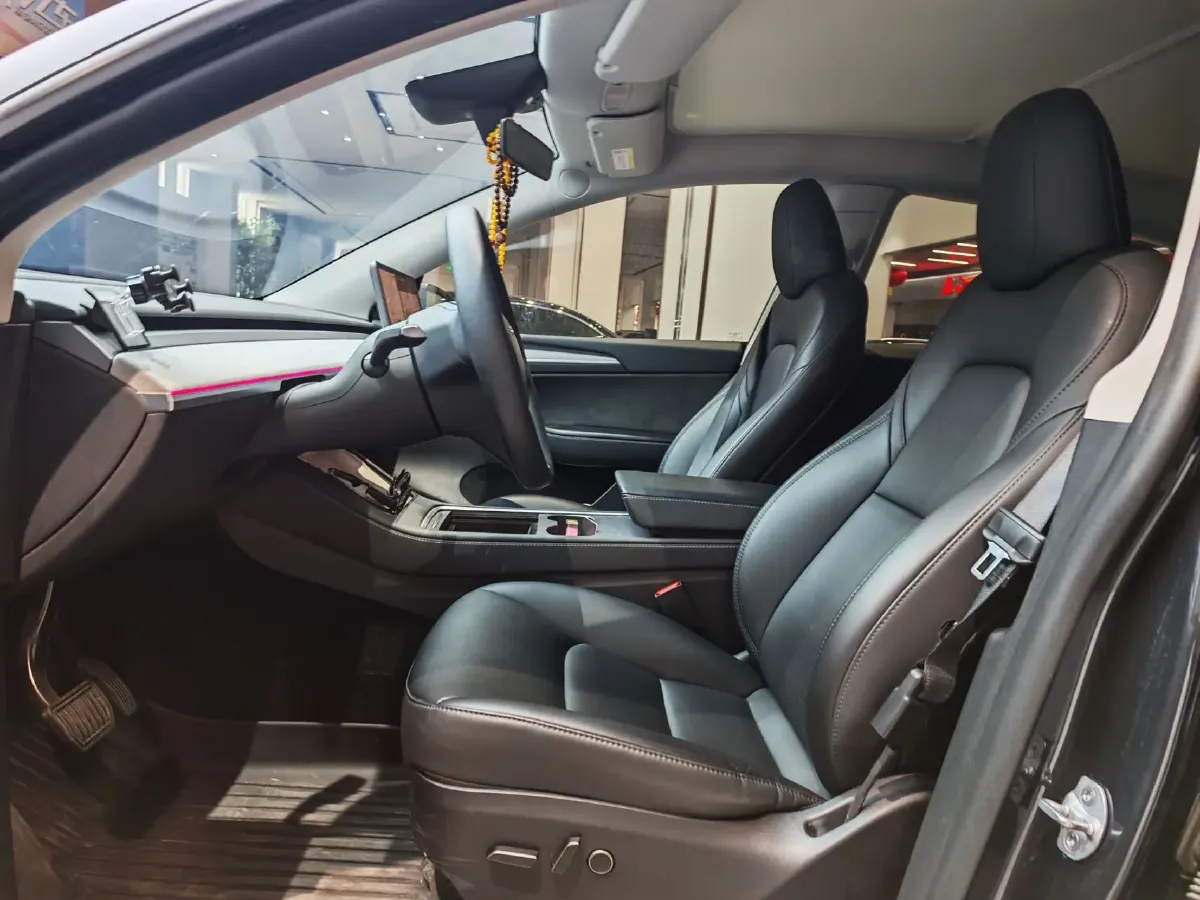 2024 Tesla Model Y BEV 78.4KWH,autocango,china used car exporter,china ev exporter,chinese used car exporter,chinese used ev exporter