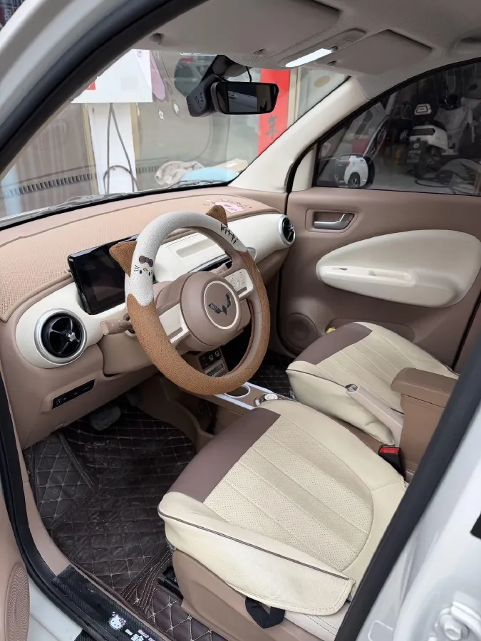 2025 WuLing HongGuang MINI EV BEV 16.2KWH,autocango,china used car exporter,china ev exporter,chinese used car exporter,chinese used ev exporter