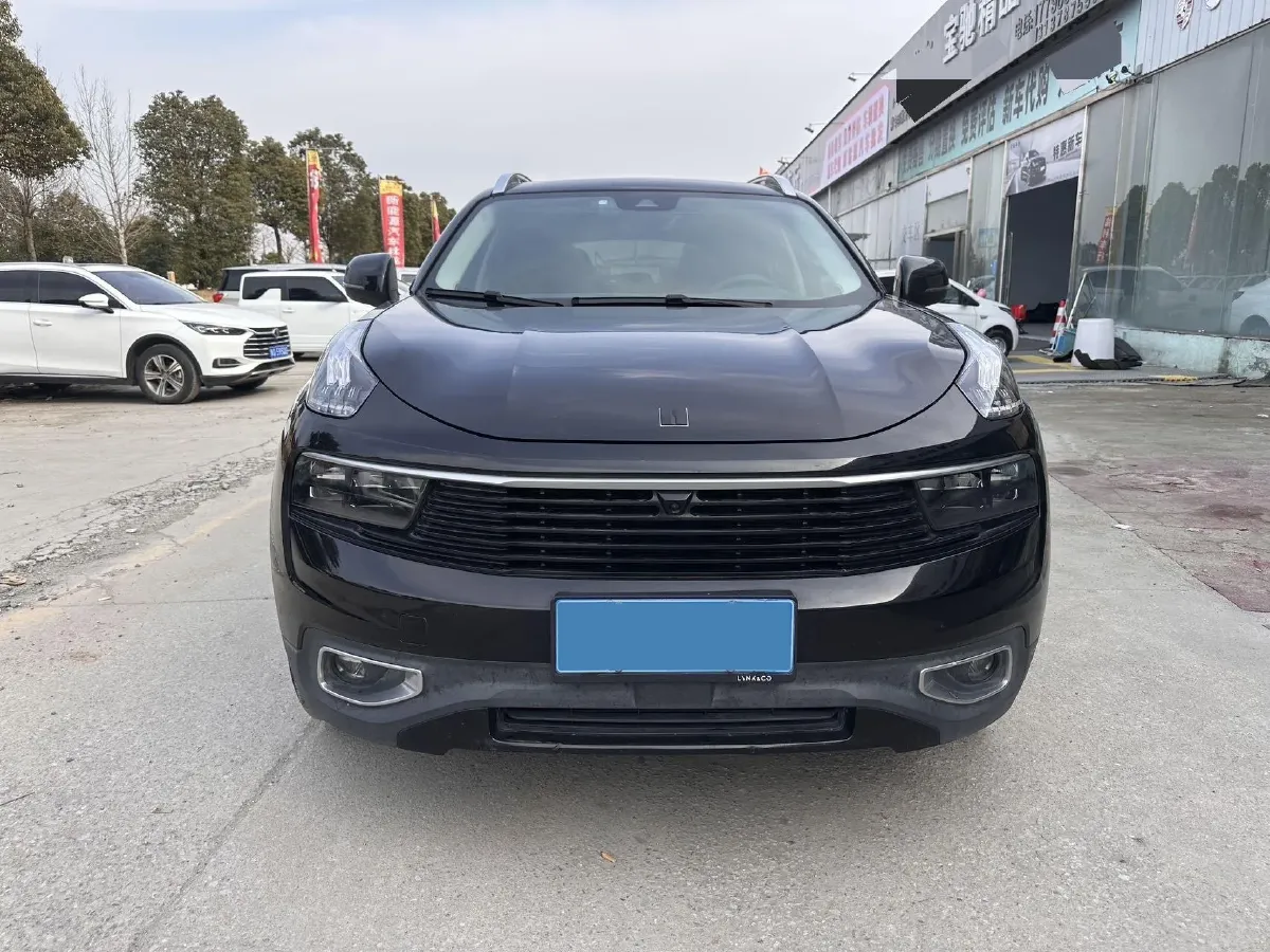 2019 Beijing BJ40 2.0T 218HP L4 6AT,autocango,china used car exporter,china ev exporter,chinese used car exporter,chinese used ev exporter