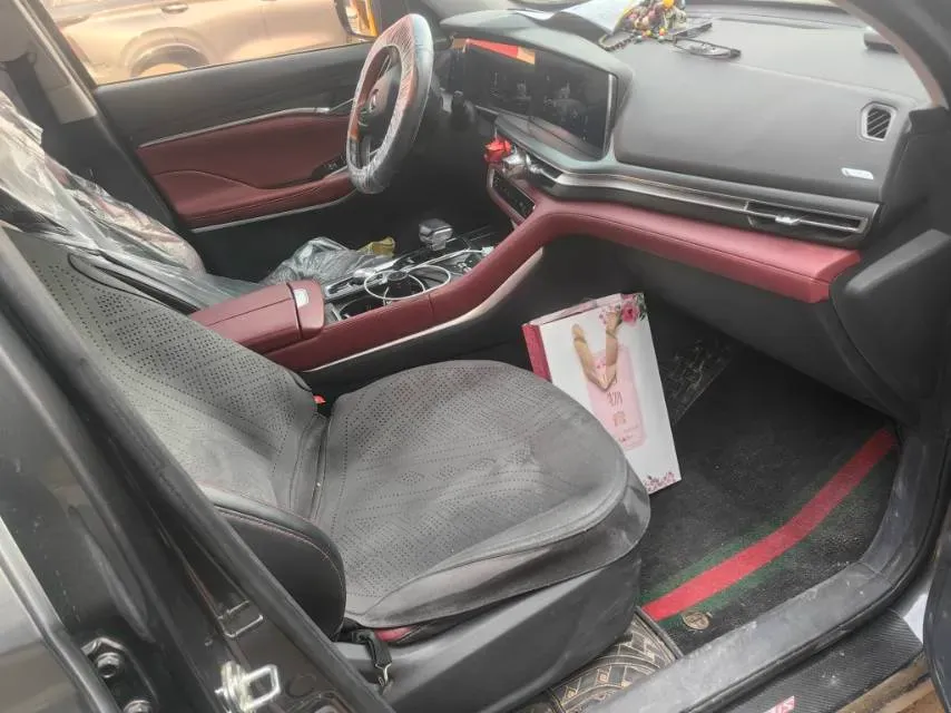 2020 ChangAn CS75 Plus 2.0T 233HP L4 8AT,autocango,china used car exporter,china ev exporter,chinese used car exporter,chinese used ev exporter