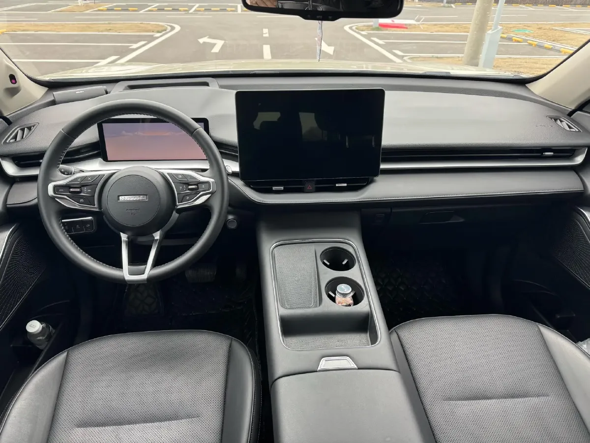 2024 Haval H6 1.5T 184HP L4 7DCT,autocango,china used car exporter,china ev exporter,chinese used car exporter,chinese used ev exporter