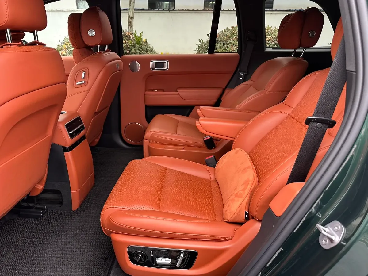 2022 Li L9 Range Extended 154HP REEV 42.6KWH,autocango,china used car exporter,china ev exporter,chinese used car exporter,chinese used ev exporter