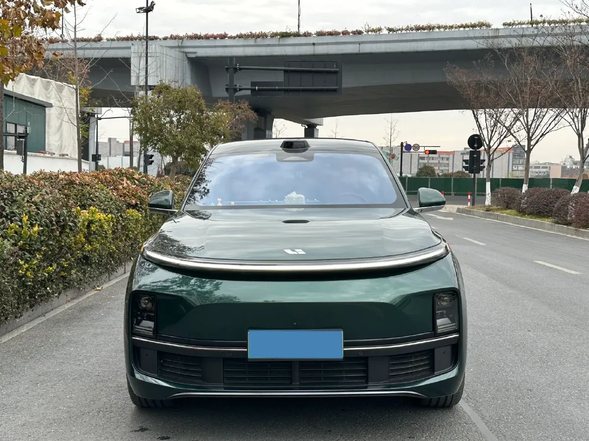 2022 Li L9 Range Extended 154HP REEV 42.6KWH,autocango,china used car exporter,china ev exporter,chinese used car exporter,chinese used ev exporter