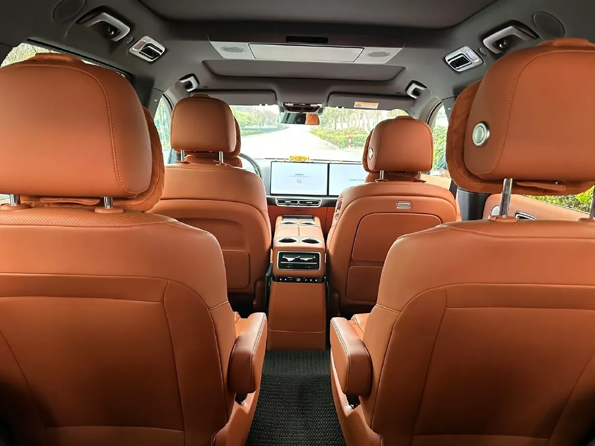 2022 Li L9 Range Extended 154HP REEV 42.6KWH,autocango,china used car exporter,china ev exporter,chinese used car exporter,chinese used ev exporter