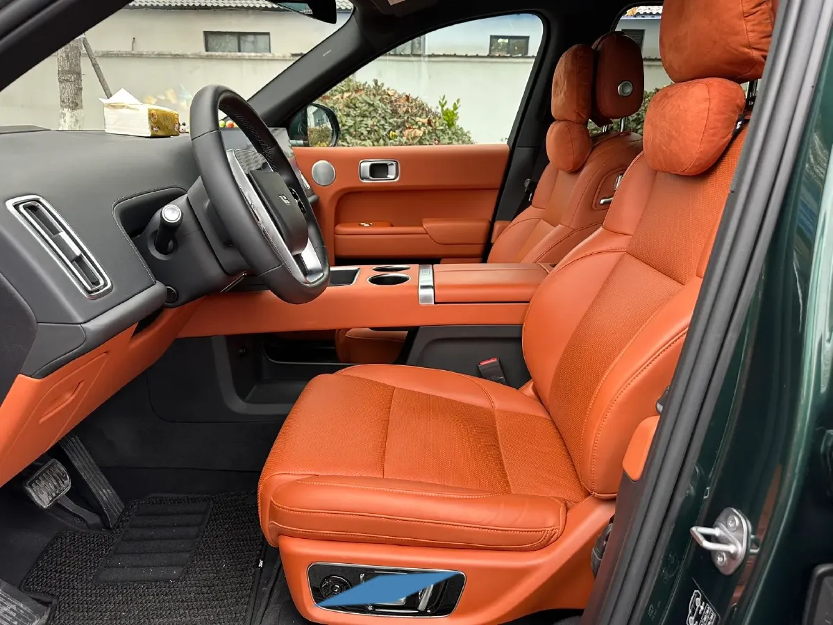 2022 Li L9 Range Extended 154HP REEV 42.6KWH,autocango,china used car exporter,china ev exporter,chinese used car exporter,chinese used ev exporter