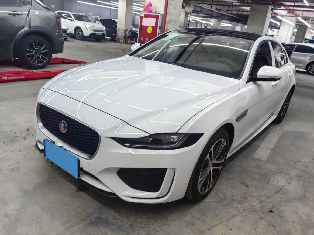 2024 Jaguar XEL 2.0T 250HP L4 8AT,autocango,china used car exporter,china ev exporter,chinese used car exporter,chinese used ev exporter