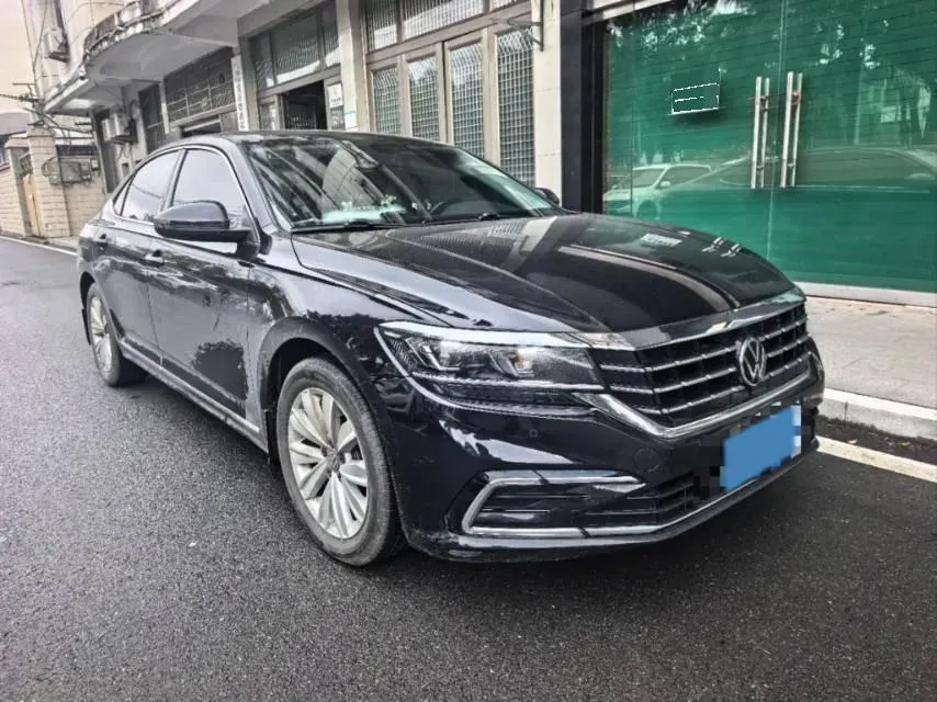 2021 Volkswagen Passat 2.0T 186HP L4 7DCT,autocango,china used car exporter,china ev exporter,chinese used car exporter,chinese used ev exporter