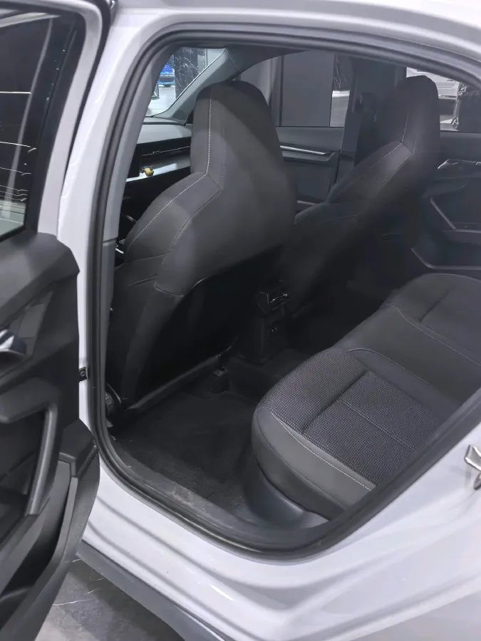 2022 Audi A3 1.4T 150HP L4 7DCT,autocango,china used car exporter,china ev exporter,chinese used car exporter,chinese used ev exporter