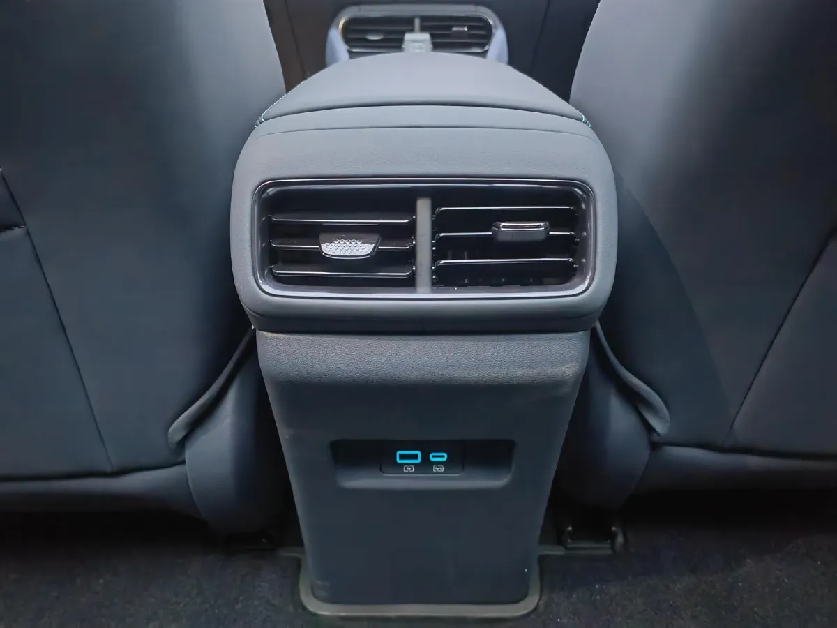 2025 BYD Seal06GT BEV 72.96KWH,autocango,china used car exporter,china ev exporter,chinese used car exporter,chinese used ev exporter