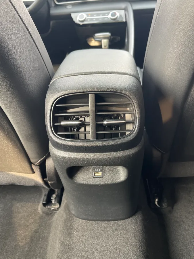 2022 Hyundai Elantra 1.5L 115HP L4 CVT,autocango,china used car exporter,china ev exporter,chinese used car exporter,chinese used ev exporter