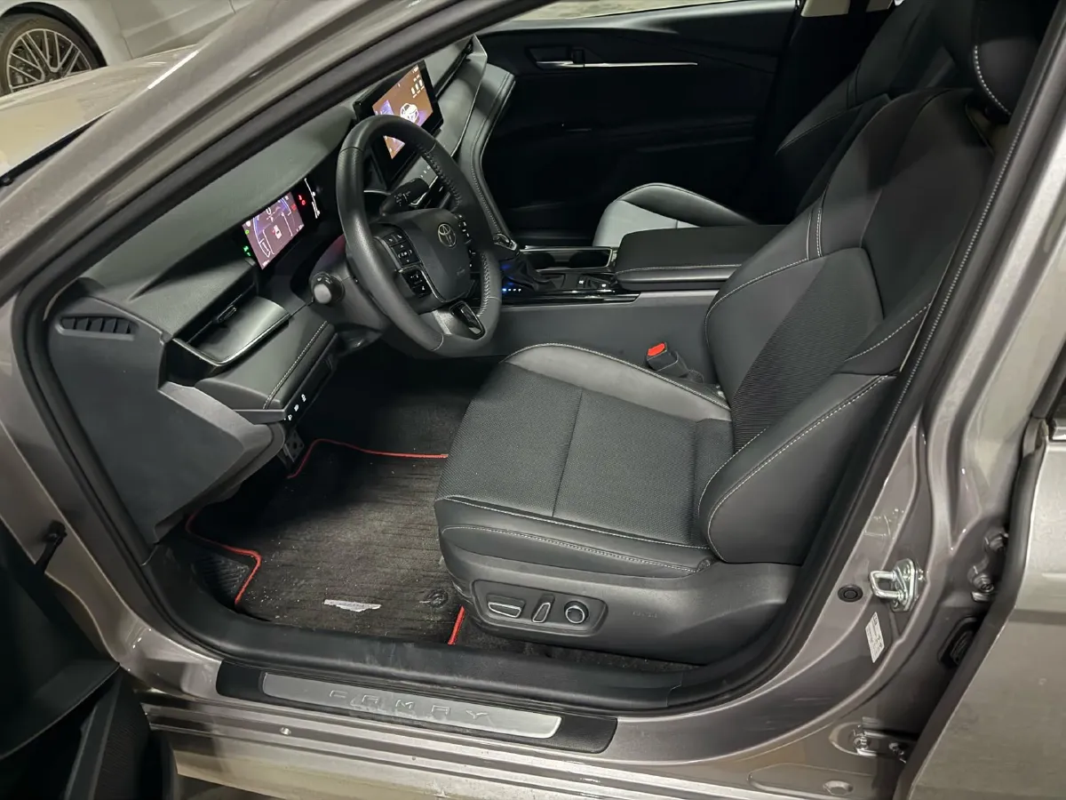 2026 Toyota Camry 2.0L 152HP L4 E-CVT Hybrid,autocango,china used car exporter,china ev exporter,chinese used car exporter,chinese used ev exporter