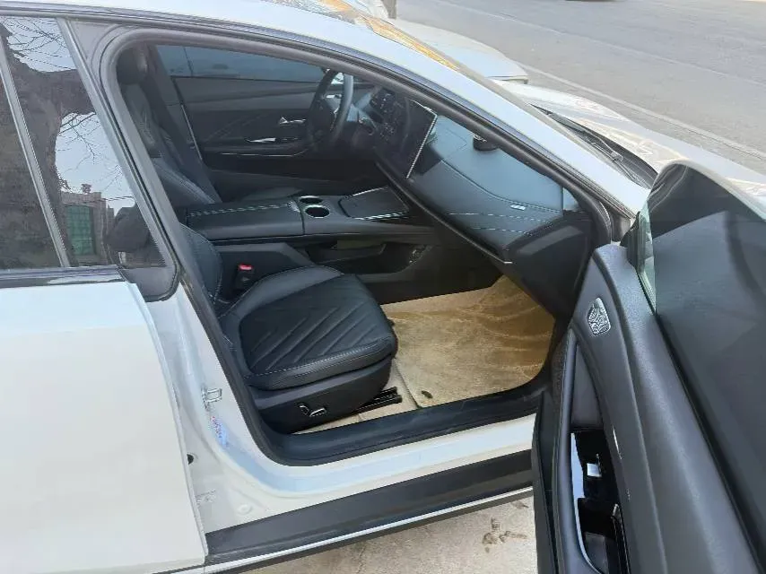 2025 Deepal SL03 1.5L 95HP L4 REEV 28.39KWH,autocango,china used car exporter,china ev exporter,chinese used car exporter,chinese used ev exporter