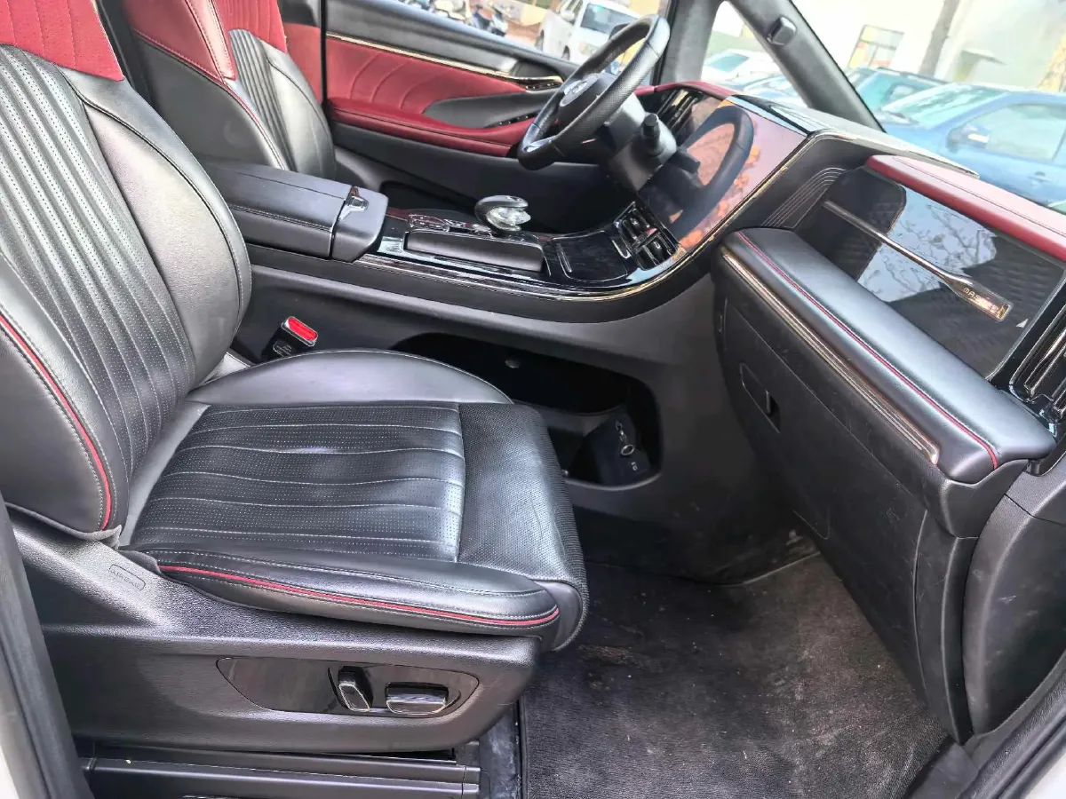 2023 GAC Trumpchi M8 2.0T 252HP L4 8AT,autocango,china used car exporter,china ev exporter,chinese used car exporter,chinese used ev exporter