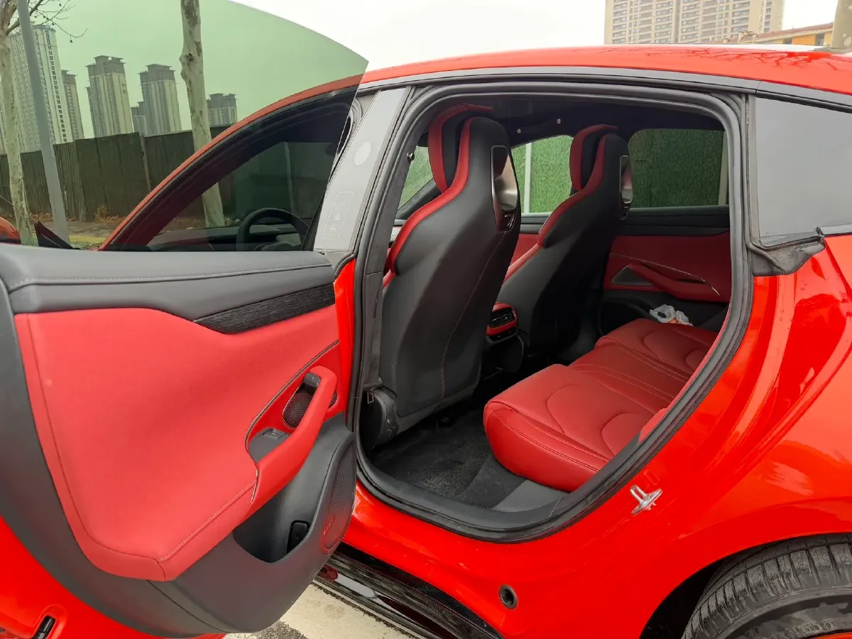 2024 MI SU7 BEV 101KWH,autocango,china used car exporter,china ev exporter,chinese used car exporter,chinese used ev exporter