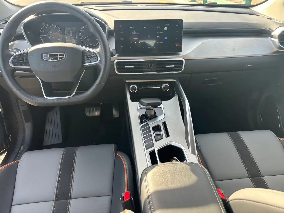 2024 Geely Coolray 1.5T 181HP L4 7DCT,autocango,china used car exporter,china ev exporter,chinese used car exporter,chinese used ev exporter