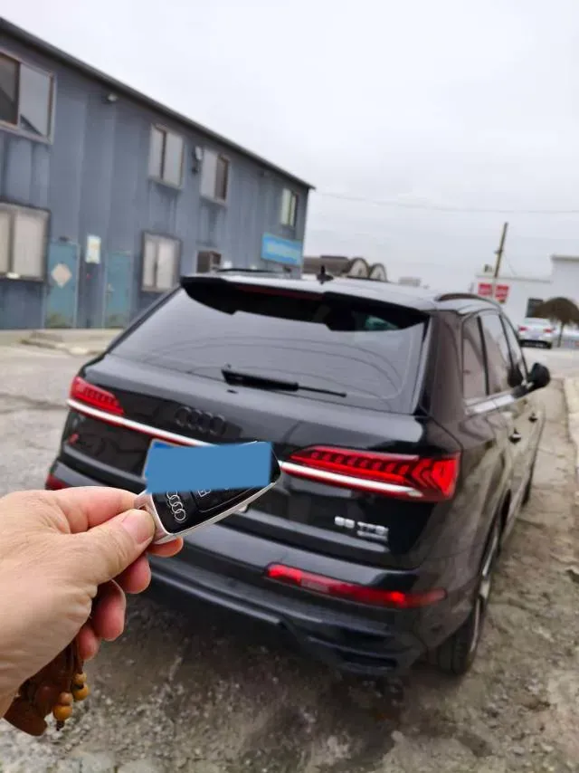 2022 Volkswagen Touareg 3.0T 340HP V6 8AT,autocango,china used car exporter,china ev exporter,chinese used car exporter,chinese used ev exporter