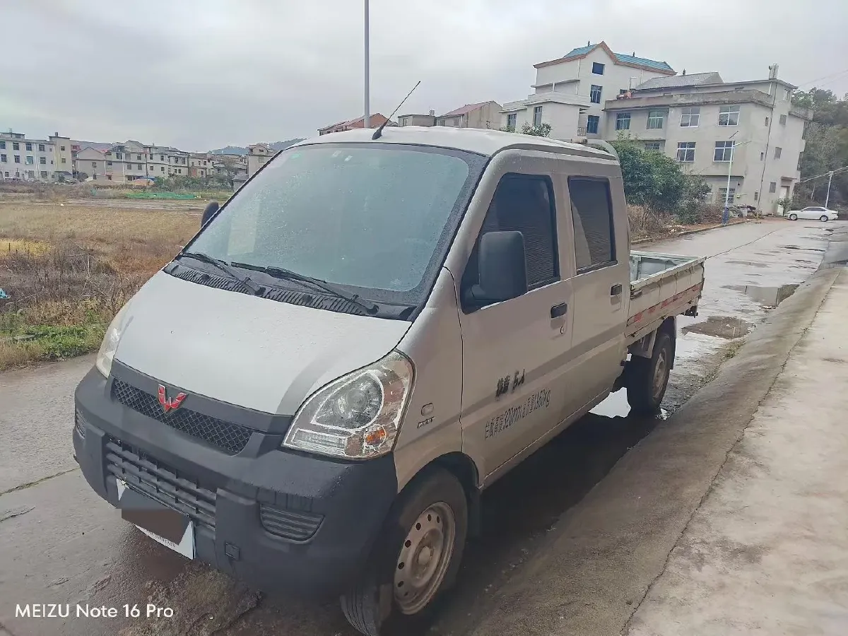 2019 WuLing RongGuang Mini Truck 1.5L 107HP L4 5MT,autocango,china used car exporter,china ev exporter,chinese used car exporter,chinese used ev exporter