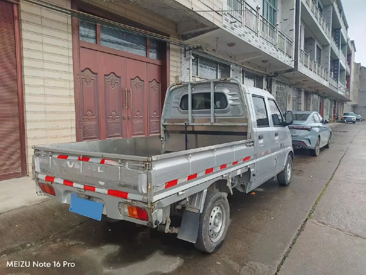 2019 WuLing RongGuang Mini Truck 1.5L 107HP L4 5MT,autocango,china used car exporter,china ev exporter,chinese used car exporter,chinese used ev exporter