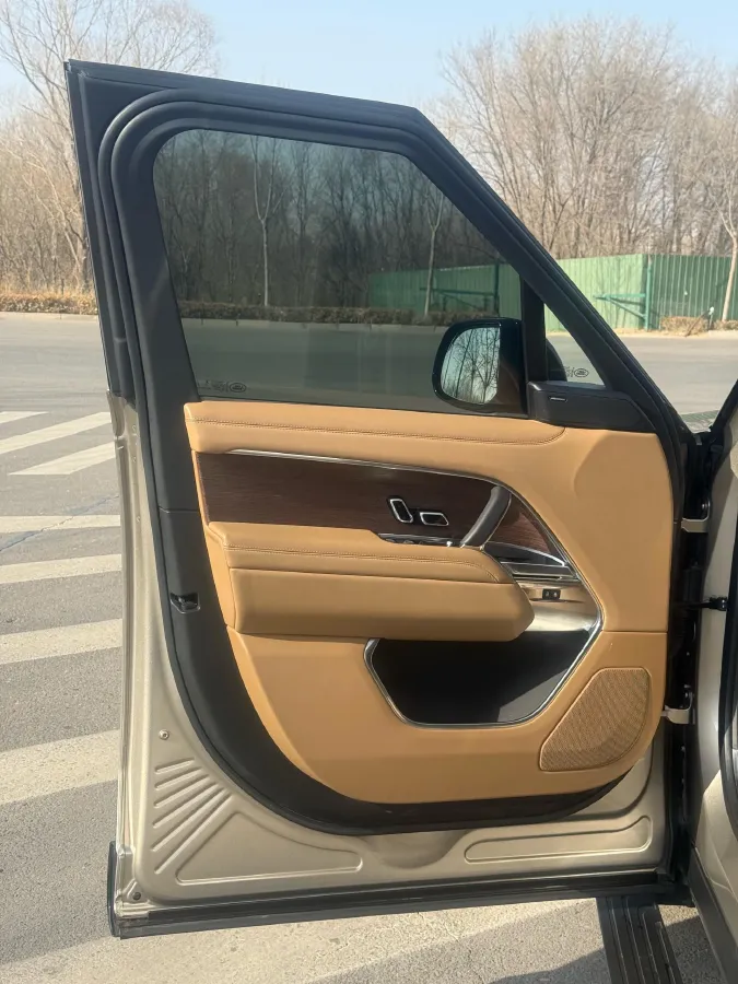 2025 Land Rover Range Rover 3.0T 400HP L6 8AT,autocango,china used car exporter,china ev exporter,chinese used car exporter,chinese used ev exporter