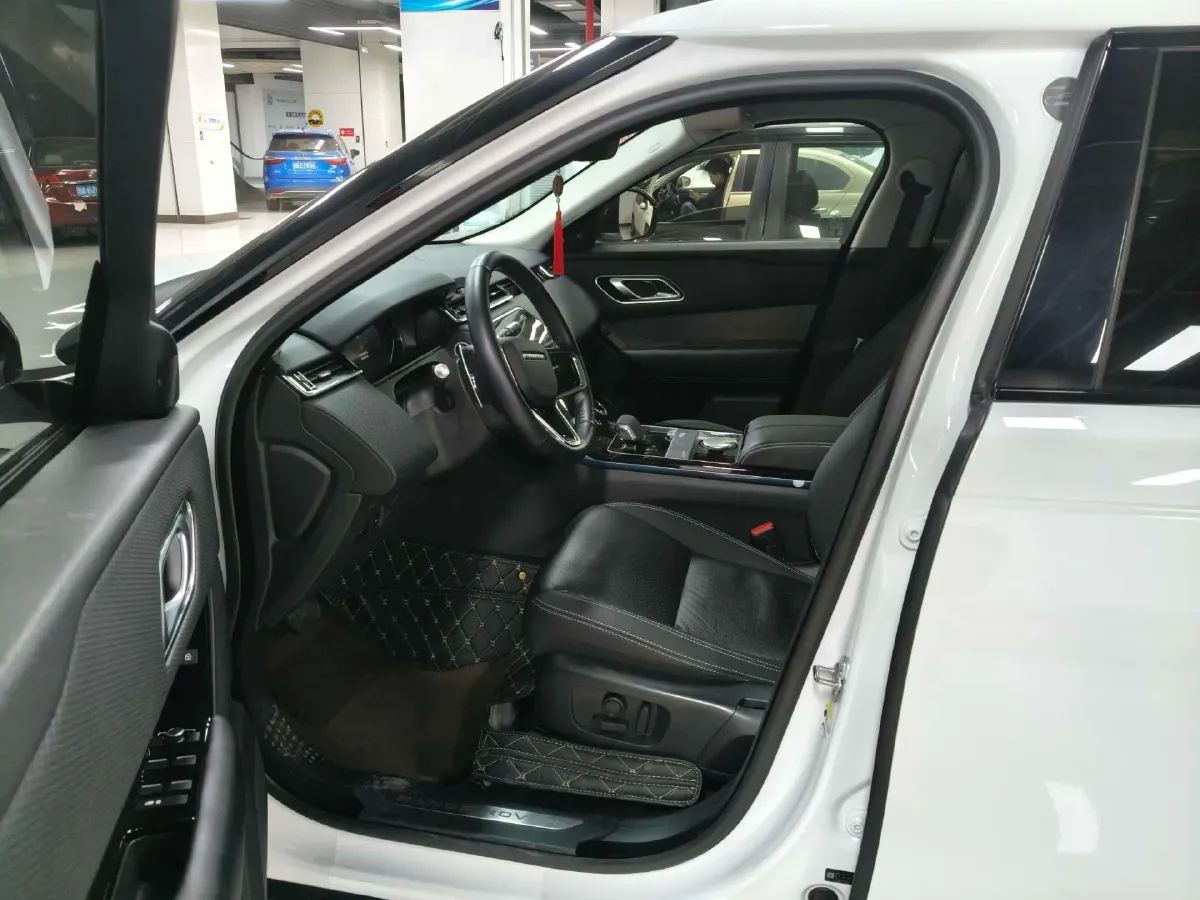 2021 Land Rover Range Rover Velar 2.0T 250HP L4 8AT,autocango,china used car exporter,china ev exporter,chinese used car exporter,chinese used ev exporter