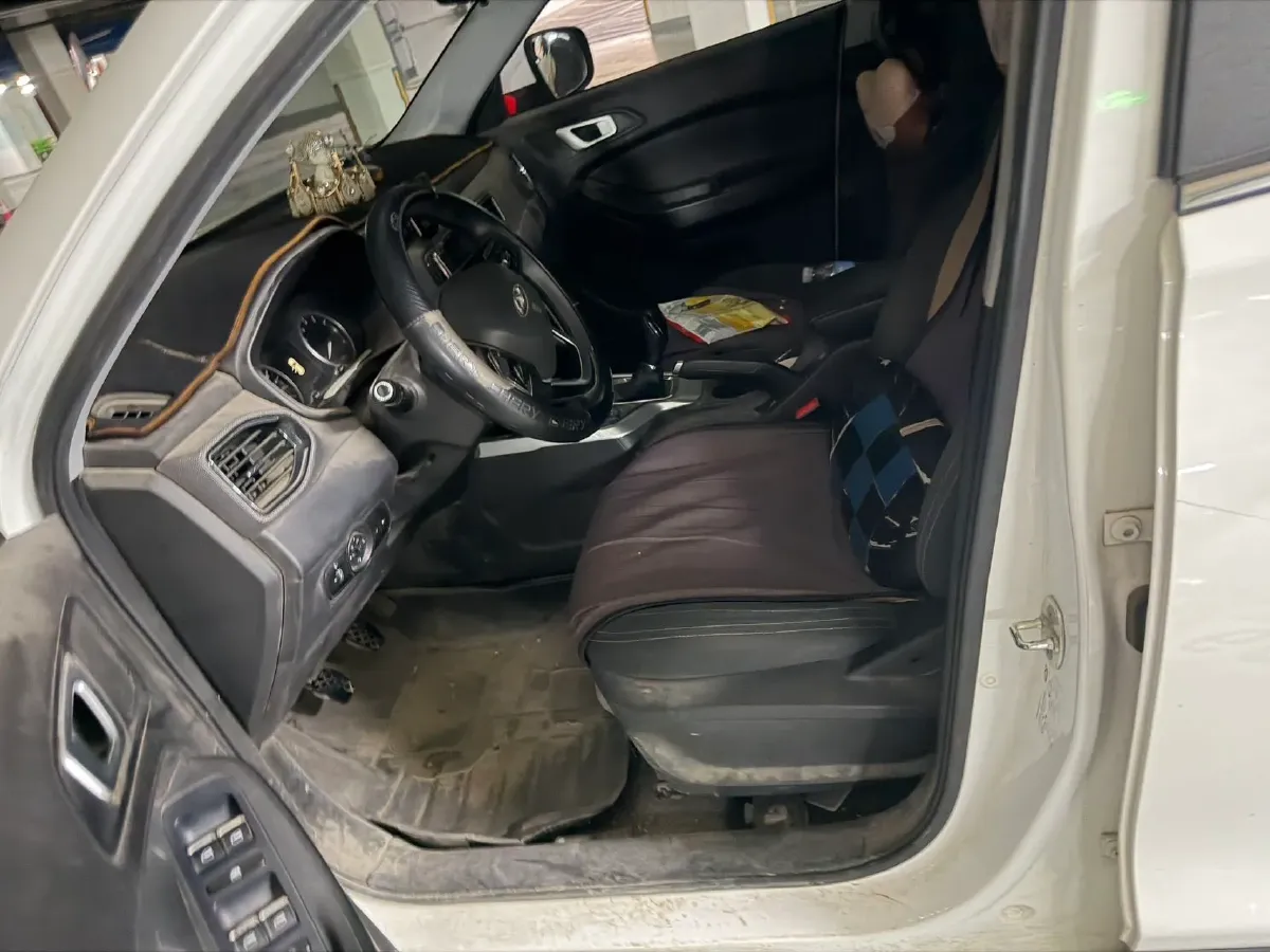 2019 Chery Tiggo 5x 1.5L 116HP L4 5MT,autocango,china used car exporter,china ev exporter,chinese used car exporter,chinese used ev exporter