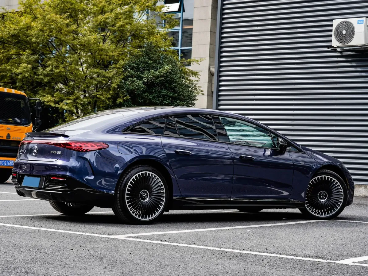 2022 Mercedes-Benz EQS AMG BEV 111.8KWH,autocango,china used car exporter,china ev exporter,chinese used car exporter,chinese used ev exporter