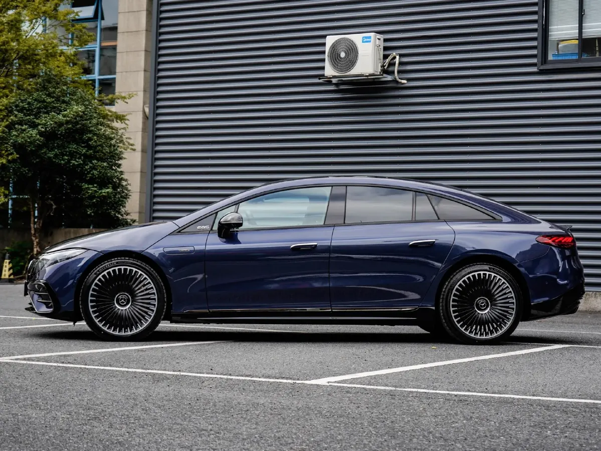 2022 Mercedes-Benz EQS AMG BEV 111.8KWH,autocango,china used car exporter,china ev exporter,chinese used car exporter,chinese used ev exporter