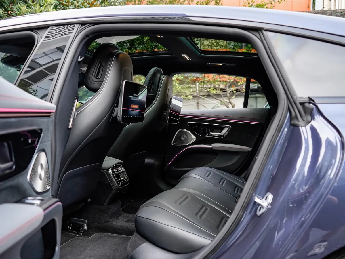 2022 Mercedes-Benz EQS AMG BEV 111.8KWH,autocango,china used car exporter,china ev exporter,chinese used car exporter,chinese used ev exporter