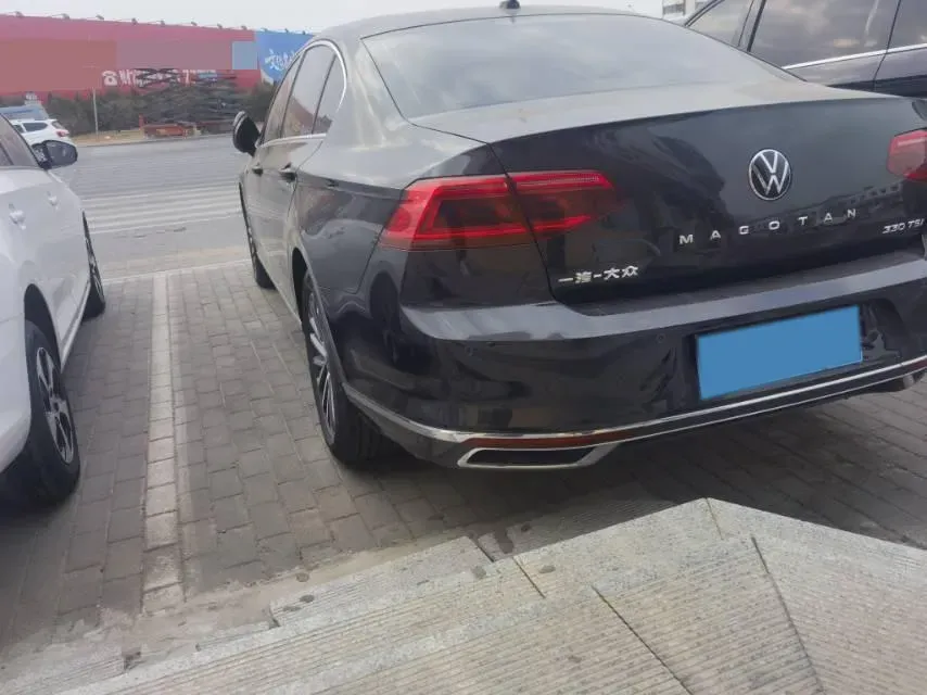 2020 Volkswagen Magotan 2.0T 186HP L4 7DCT,autocango,china used car exporter,china ev exporter,chinese used car exporter,chinese used ev exporter