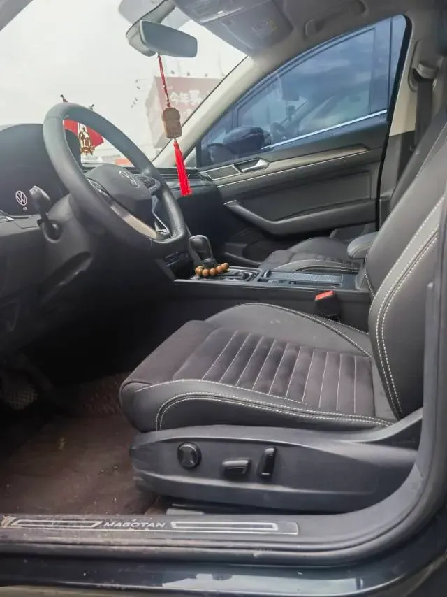 2020 Volkswagen Magotan 2.0T 186HP L4 7DCT,autocango,china used car exporter,china ev exporter,chinese used car exporter,chinese used ev exporter