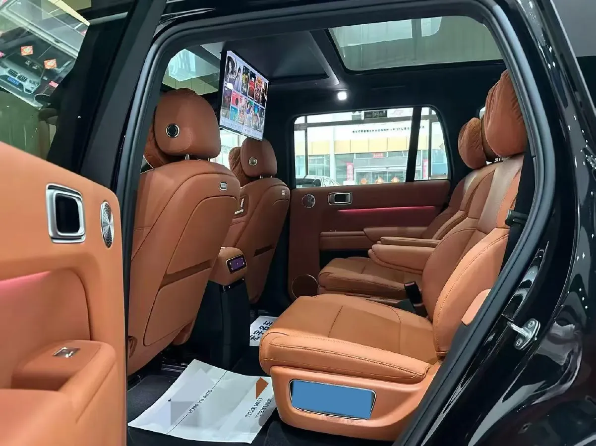 2025 Li L9 Range Extended 154HP REEV,autocango,china used car exporter,china ev exporter,chinese used car exporter,chinese used ev exporter