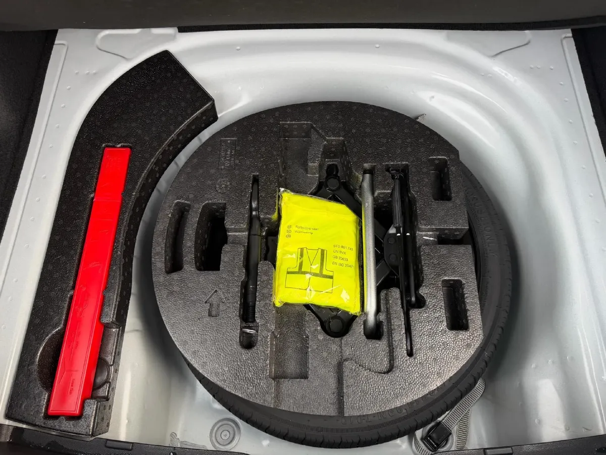 2022 Volkswagen Lavida 1.4T 150HP L4 7DCT,autocango,china used car exporter,china ev exporter,chinese used car exporter,chinese used ev exporter