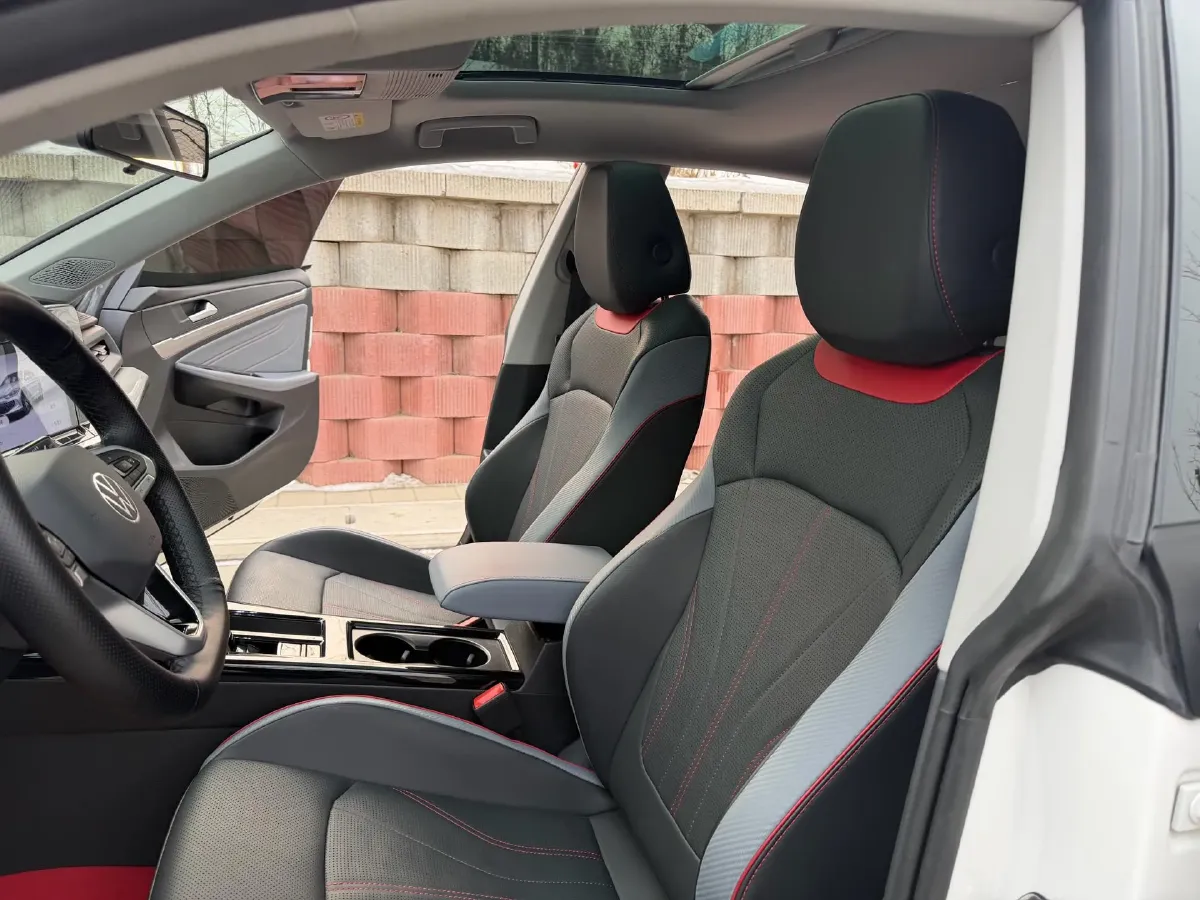 2022 Volkswagen Lavida 1.4T 150HP L4 7DCT,autocango,china used car exporter,china ev exporter,chinese used car exporter,chinese used ev exporter