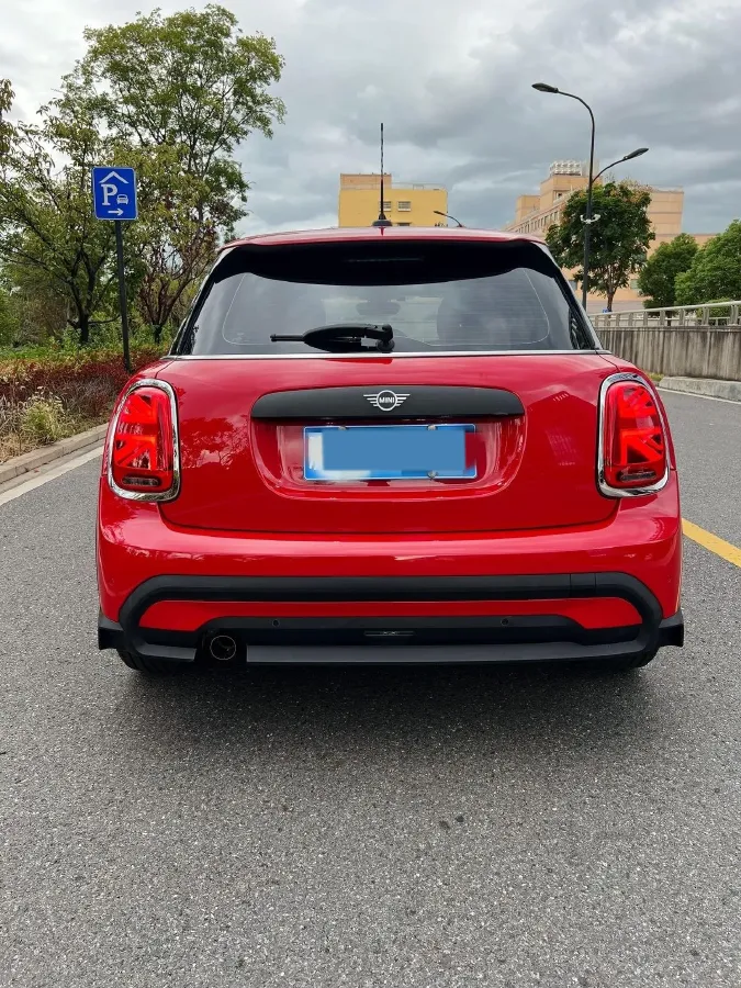 2022 MINI MINI 1.5T 102HP L3 7DCT,autocango,china used car exporter,china ev exporter,chinese used car exporter,chinese used ev exporter