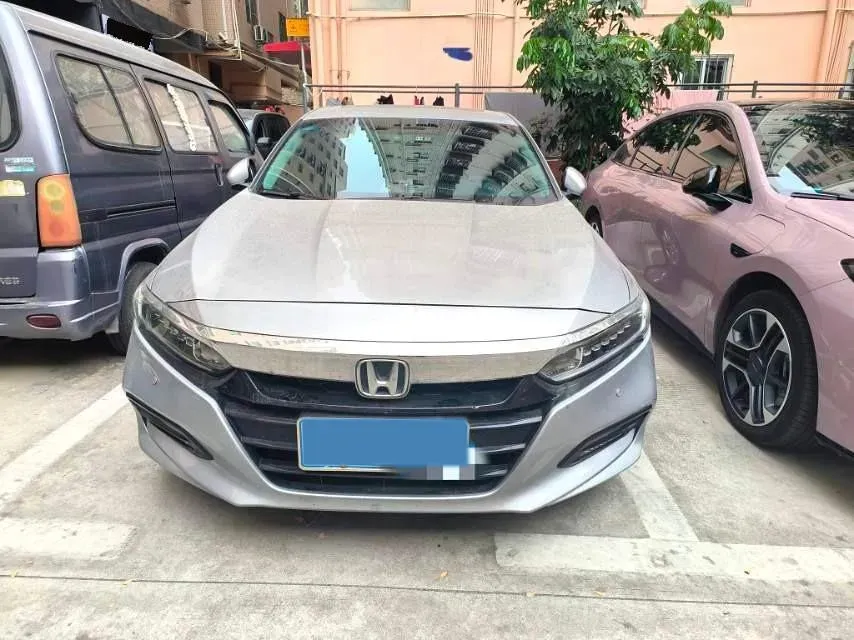 2018 Honda Accord 1.5T 194HP L4 CVT,autocango,china used car exporter,china ev exporter,chinese used car exporter,chinese used ev exporter